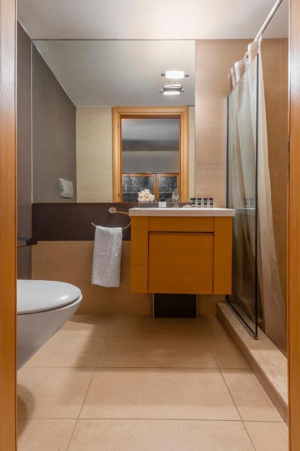 Couple'S Getaway , Modern Amenities & Sophisticated Style Apartment Rhodes City Bagian luar foto